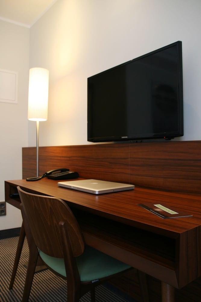 Hotel Augusten 3*